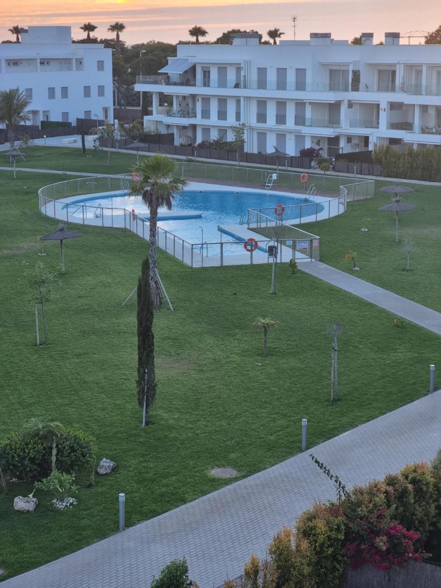 Costa Ballena - Urbanizacion Playa Azul - Чипиона Екстериор снимка